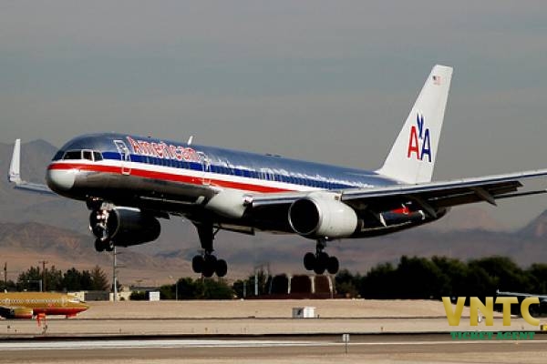 Vé máy bay American Airlines