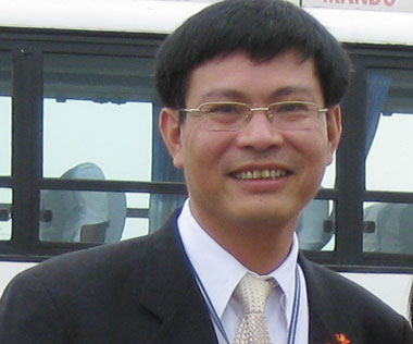 Ông Lương Hoài Nam
