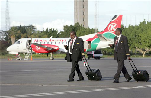 Một máy bay của hãng hàng không Kenya Airways - Ảnh: AFP
